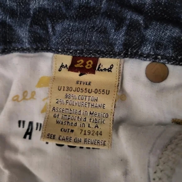 7 For All Mankind Jeans "A" Pocket Bootcut Low-Rise Medium Wash sz 28 - Picture 9 of 14